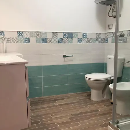 Harbour House And View Catania