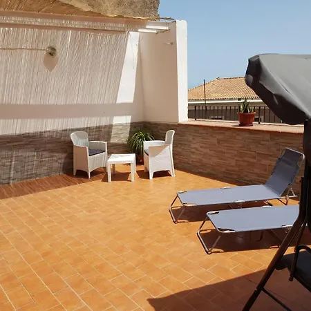 Harbour House And View *