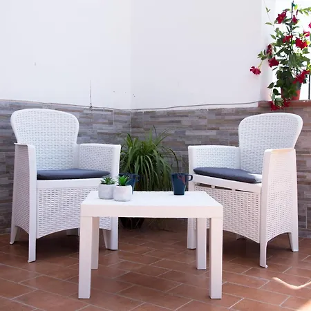 Harbour House And View