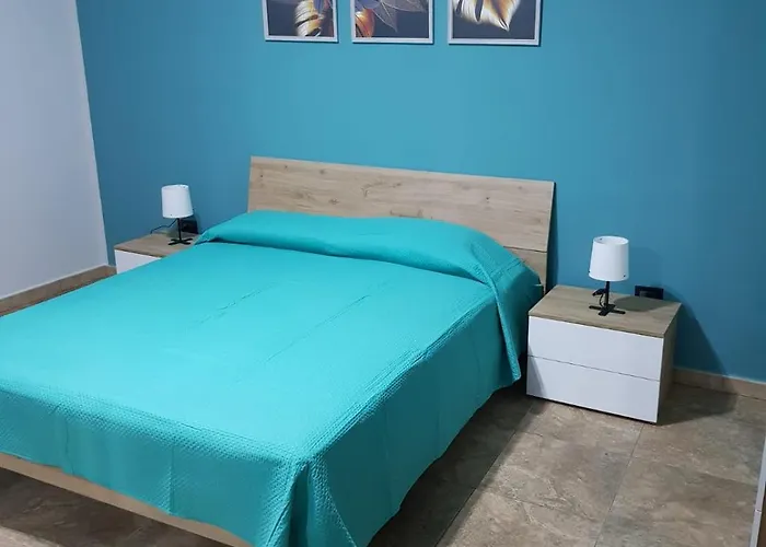 Harbour House And View