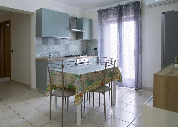 Daire Harbour House And View