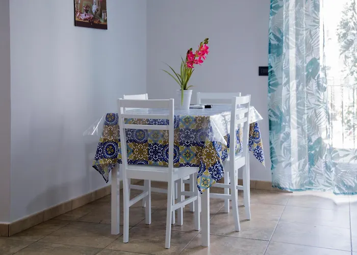 Harbour House And View Daire Katanya